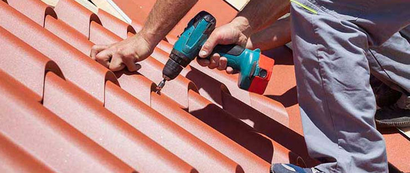 Metal Roofing Contractors Paramount